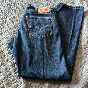 Levi Strauss 559 W33 L32